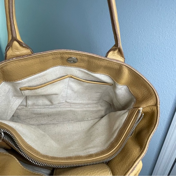 MICHAEL KORS Tan Leather Bag Purse - Picture 5 of 6